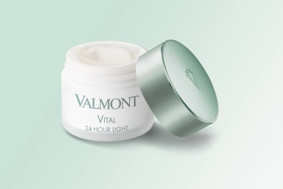 cream_705400_valmont_vital_24_hour_light_left-min.jpg
