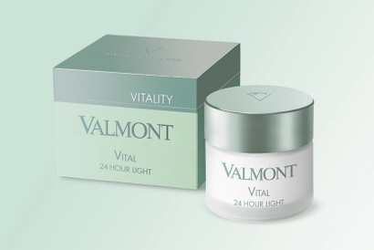 cream_705400_valmont_vital_24_hour_light_right-min.jpg