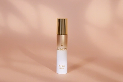 serum_705960_valmont_v-firm_v-firm_serum_hero.jpg