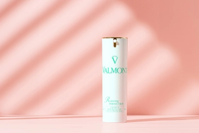 sun_protection_704004_valmont_perfection_restoring_perfection_spf_50_hero.jpg